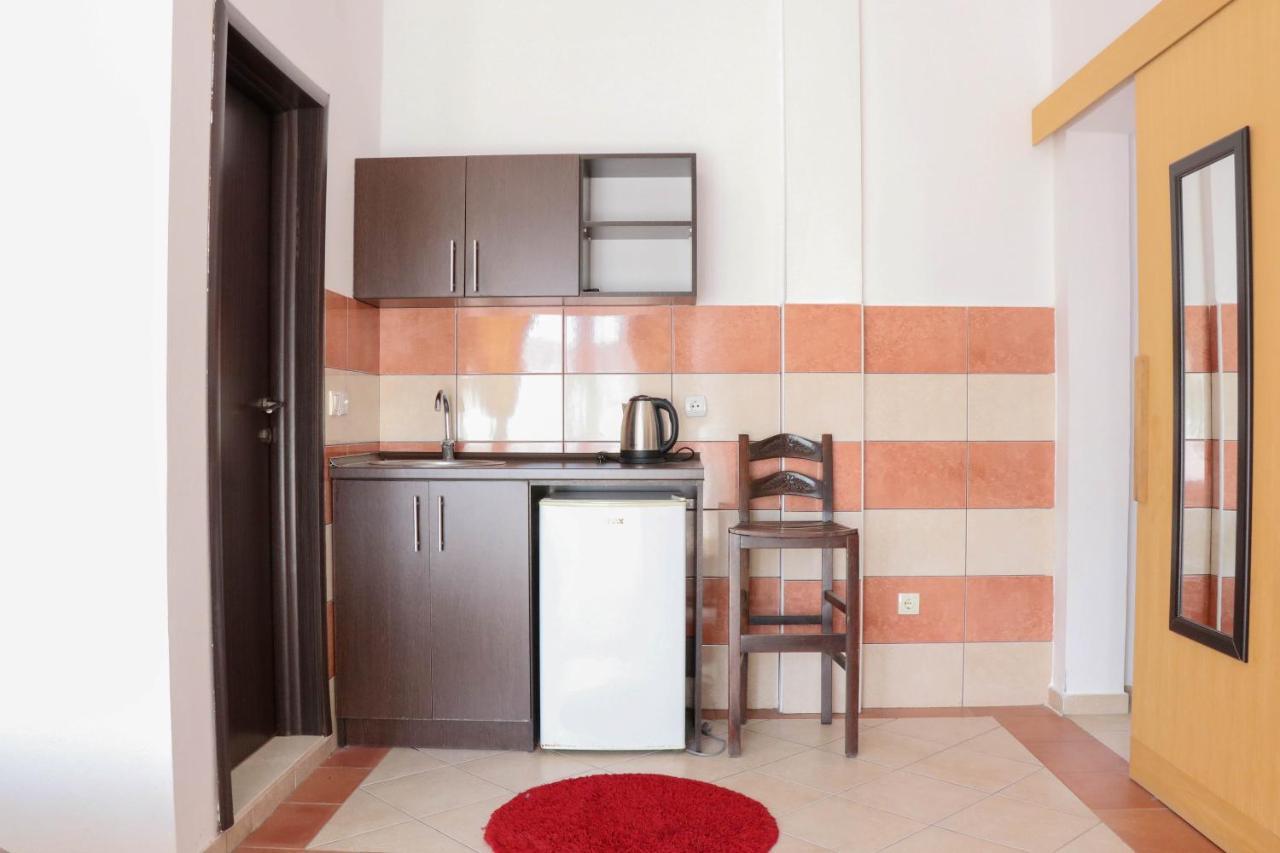 B&B Lovac Hasa 2 Ulcinj Kültér fotó