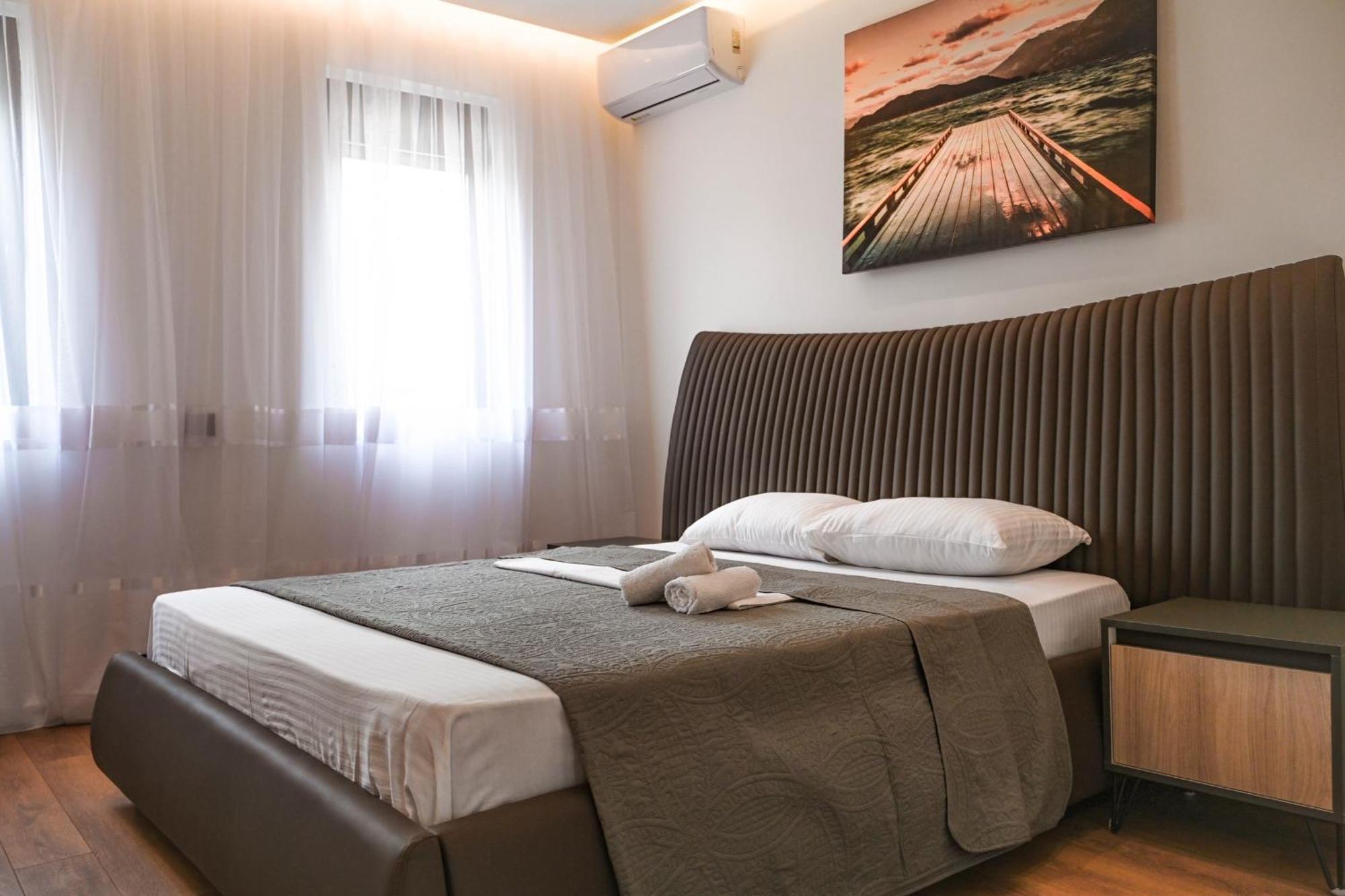 B&B Lovac Hasa 2 Ulcinj Kültér fotó